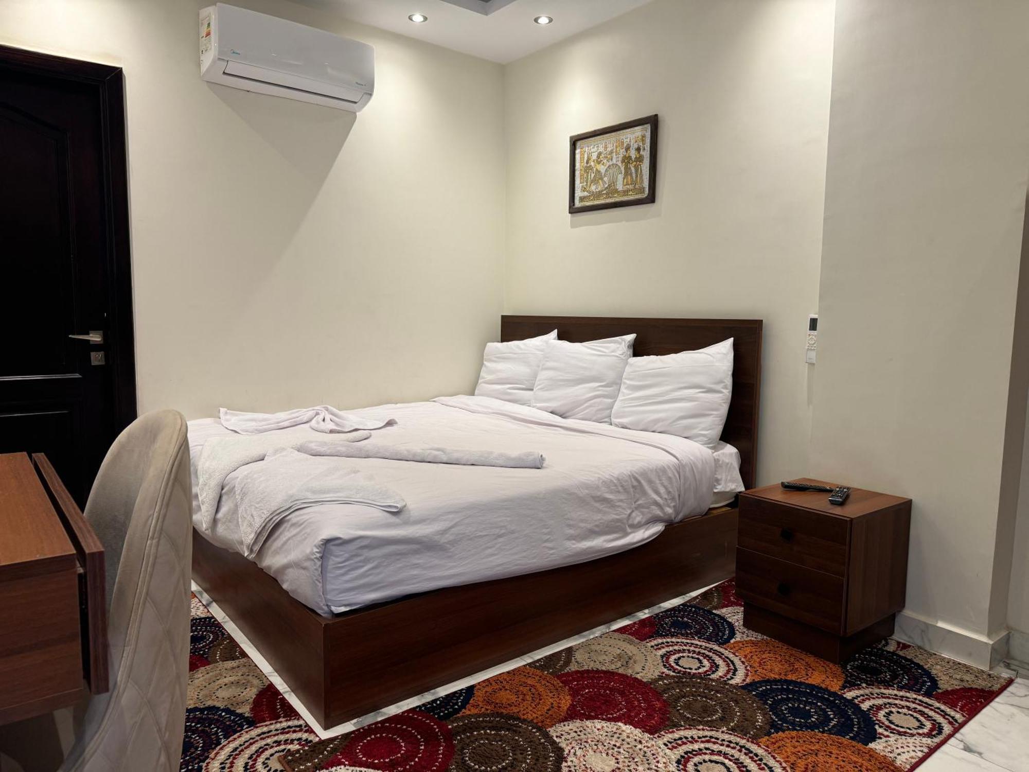 Unique Pyramids Boutique Inn Kafrat al Jabal Exterior photo